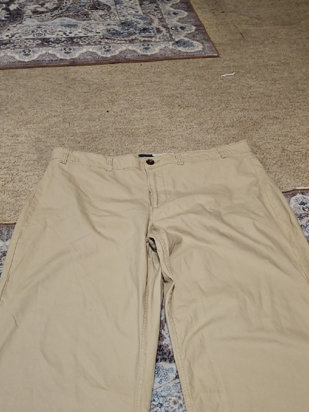 Old Navy Beige Cropped Wide Leg Chino Pants - Picture 2 of 6